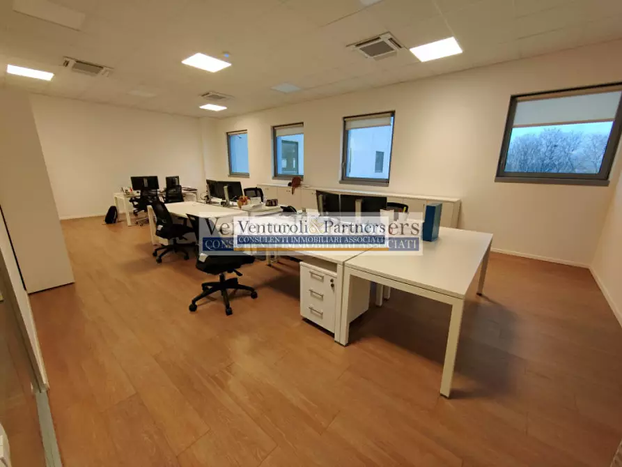 Immagine 7 di Ufficio in affitto  in via benaco a Bedizzole