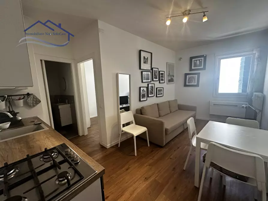 Immagine 1 di Appartamento in vendita  in via rolando da piazzola a Padova