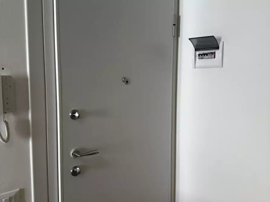 Immagine 5 di Appartamento in vendita  in via rolando da piazzola a Padova