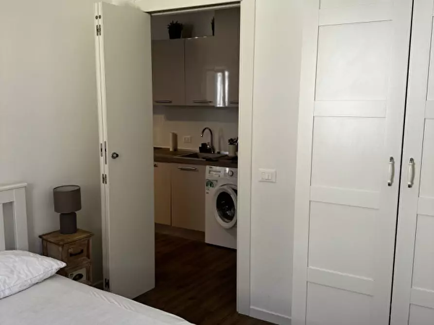 Immagine 11 di Appartamento in vendita  in via rolando da piazzola a Padova