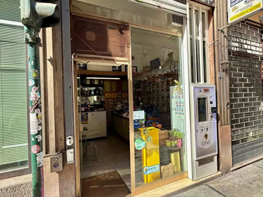 Immagine 1 di Attività commerciale in vendita  in Via Giuseppe Mazzini a Parma