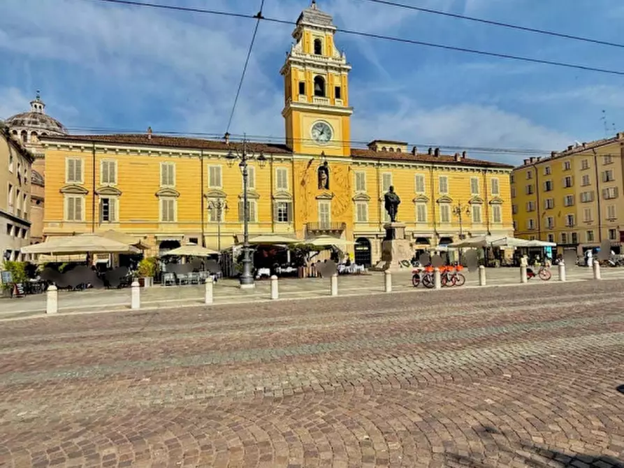 Immagine 9 di Attività commerciale in vendita  in Via Giuseppe Mazzini a Parma