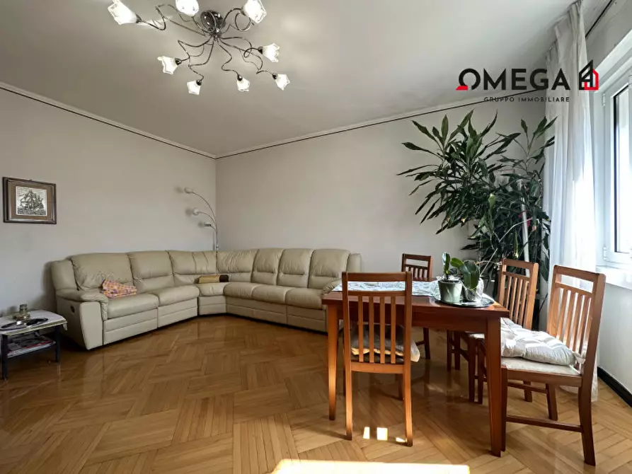 Immagine 5 di Appartamento in vendita  in Via Pasquale Revoltella 40 a Trieste