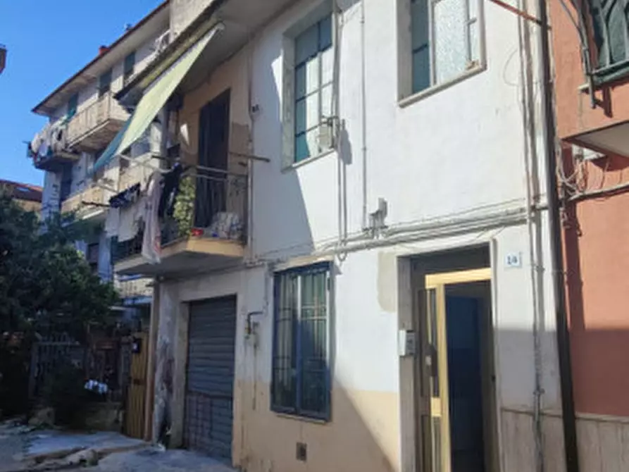 Immagine 1 di Appartamento in vendita  in via Accarino a Eboli