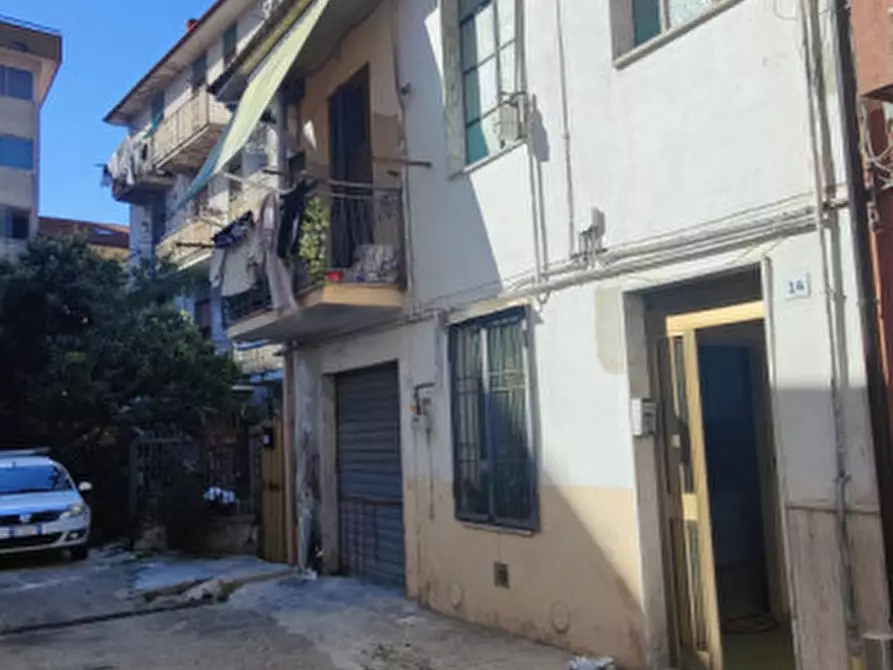 Immagine 3 di Appartamento in vendita  in via Accarino a Eboli