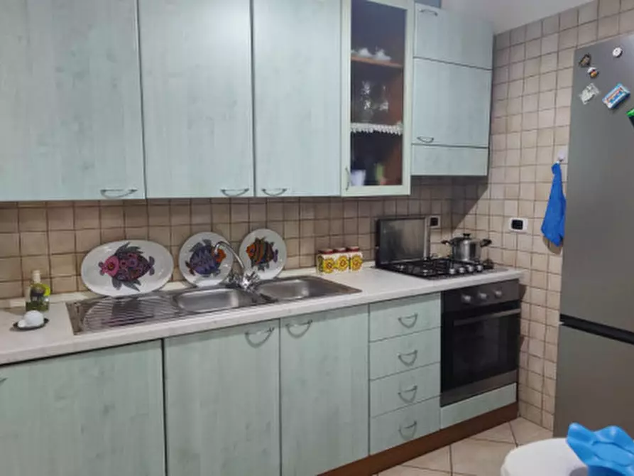 Immagine 6 di Appartamento in vendita  in via Accarino a Eboli