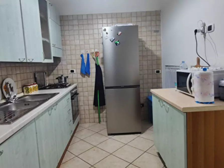 Immagine 7 di Appartamento in vendita  in via Accarino a Eboli