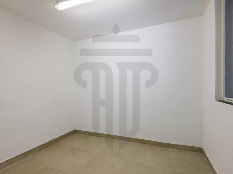 Immagine 4 di Magazzino in vendita  in Via Milano a Bolzano