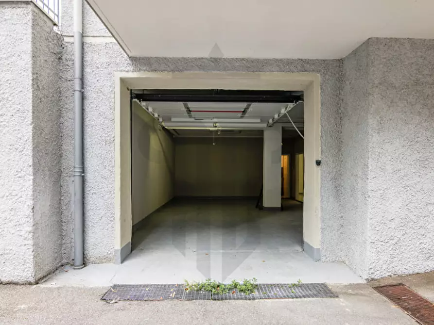 Immagine 12 di Magazzino in vendita  in Via Milano a Bolzano