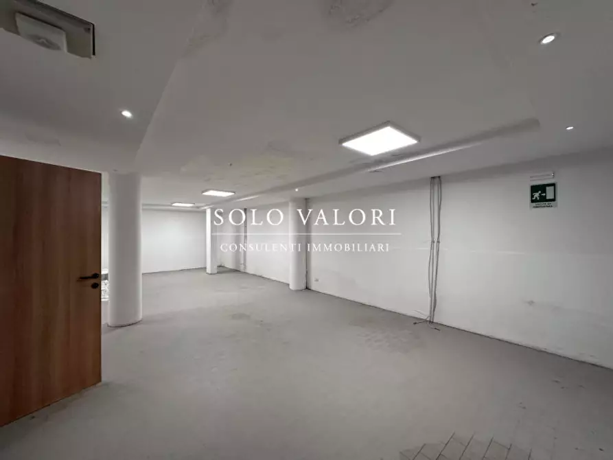 Immagine 3 di Negozio in affitto  a Castelfranco Veneto