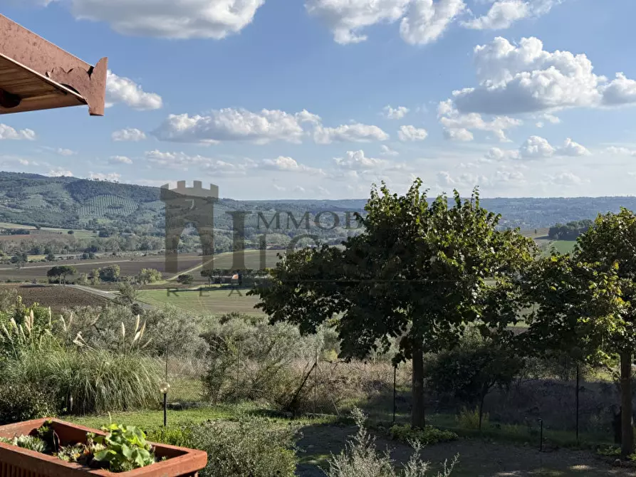 Immagine 37 di Villa in vendita  in villastrada a Castiglione Del Lago