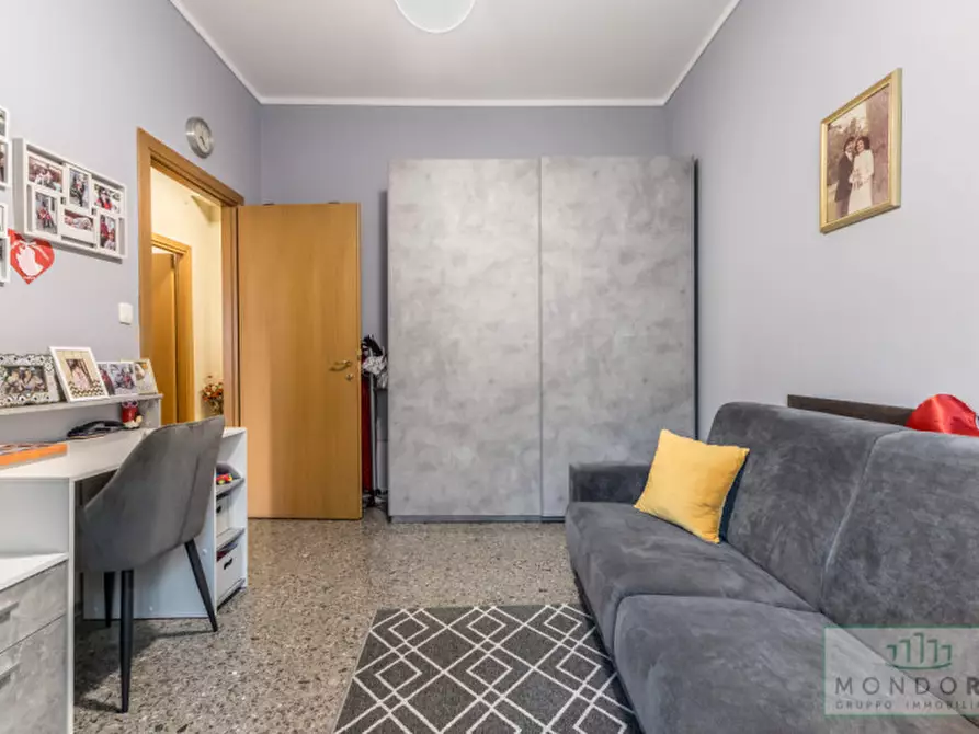 Immagine 20 di Appartamento in vendita  in Via Sante Bargellini a Roma