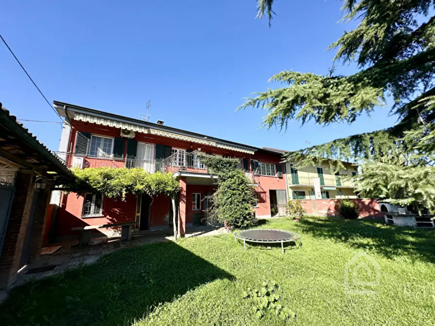 Immagine 2 di Casa bifamiliare in vendita  in Via Cadacorte 16 a Brusasco