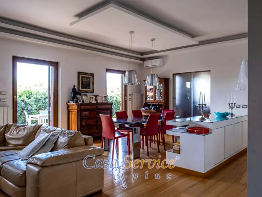 Immagine 24 di Appartamento in vendita  in Via Luigi Zambarelli a Frascati