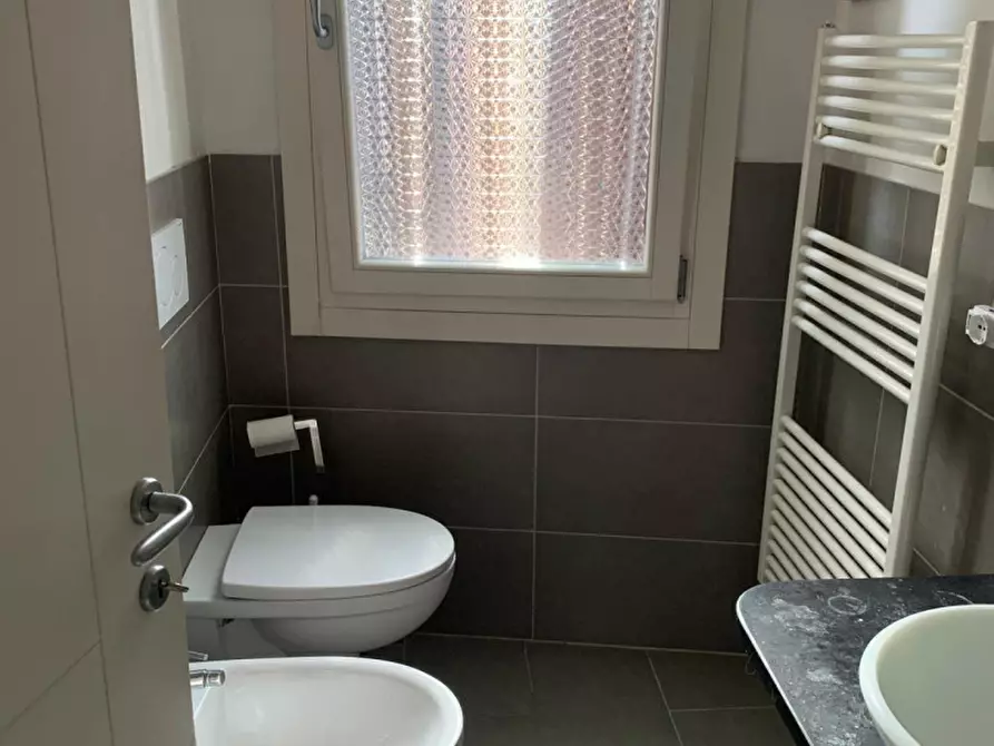 Immagine 12 di Appartamento in affitto  in CORSO FOGAZZARO a Vicenza