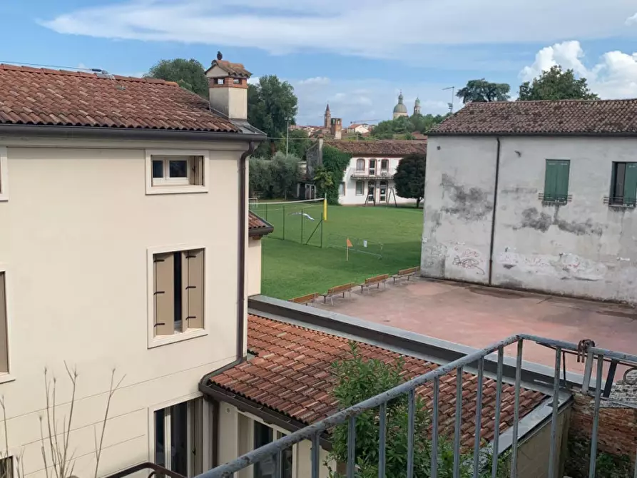 Immagine 14 di Appartamento in affitto  in CORSO FOGAZZARO a Vicenza