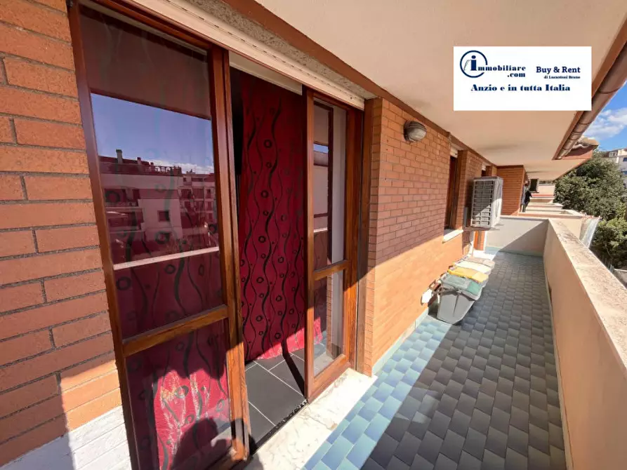 Immagine 2 di Attico in vendita  in VIA TRIPOLI a Anzio