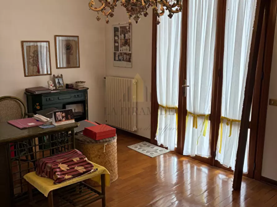 Immagine 2 di Casa bifamiliare in vendita  in STRA CENTRO - RIF. 476 a Stra