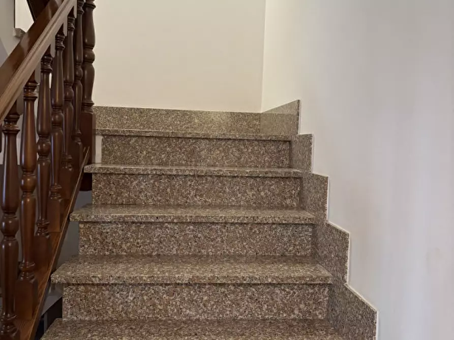 Immagine 10 di Casa bifamiliare in vendita  in STRA CENTRO - RIF. 476 a Stra