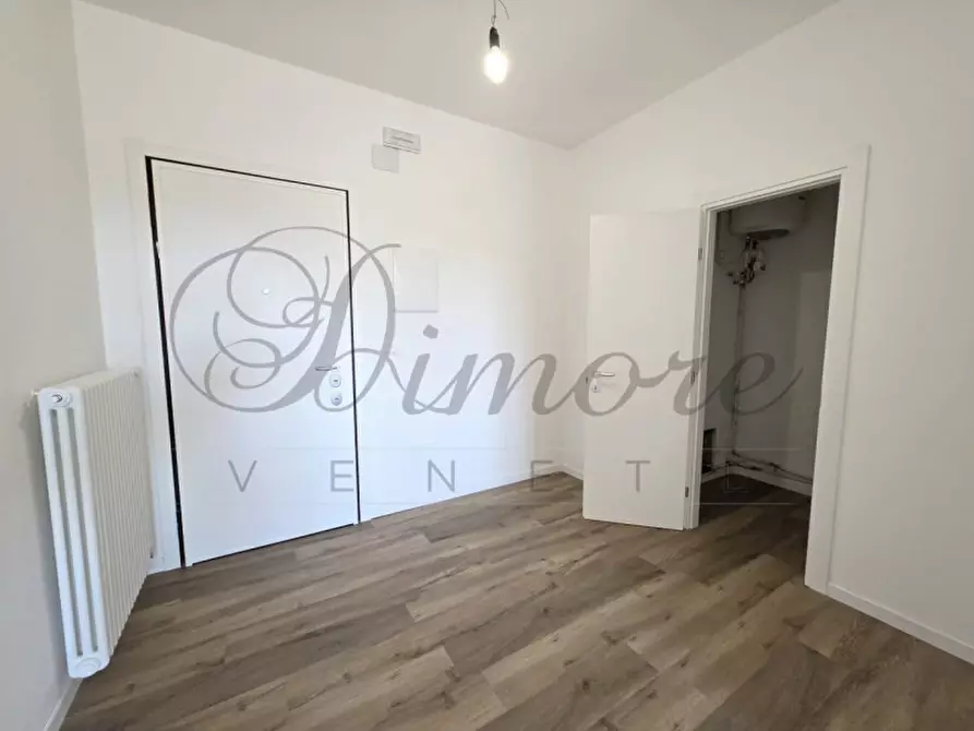 Immagine 1 di Appartamento in vendita  in Via Luigi Mariutto a Mirano