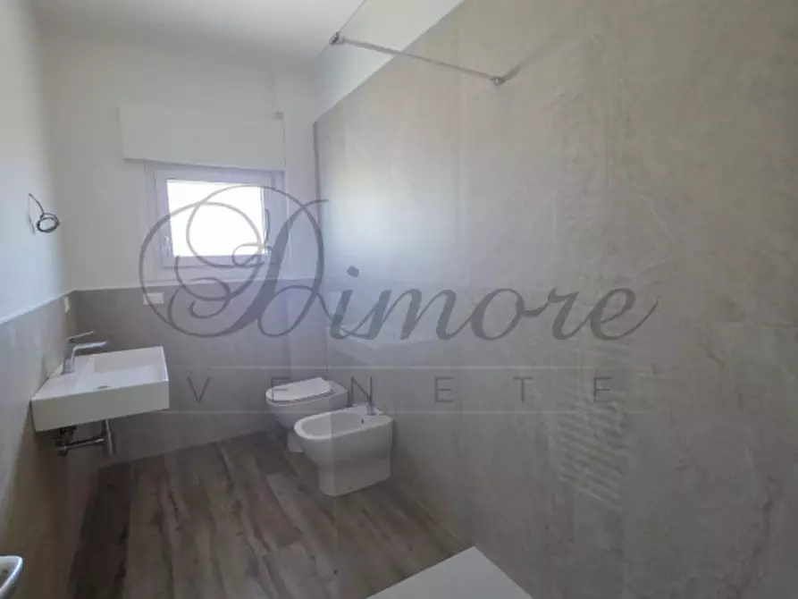 Immagine 14 di Appartamento in vendita  in Via Luigi Mariutto a Mirano