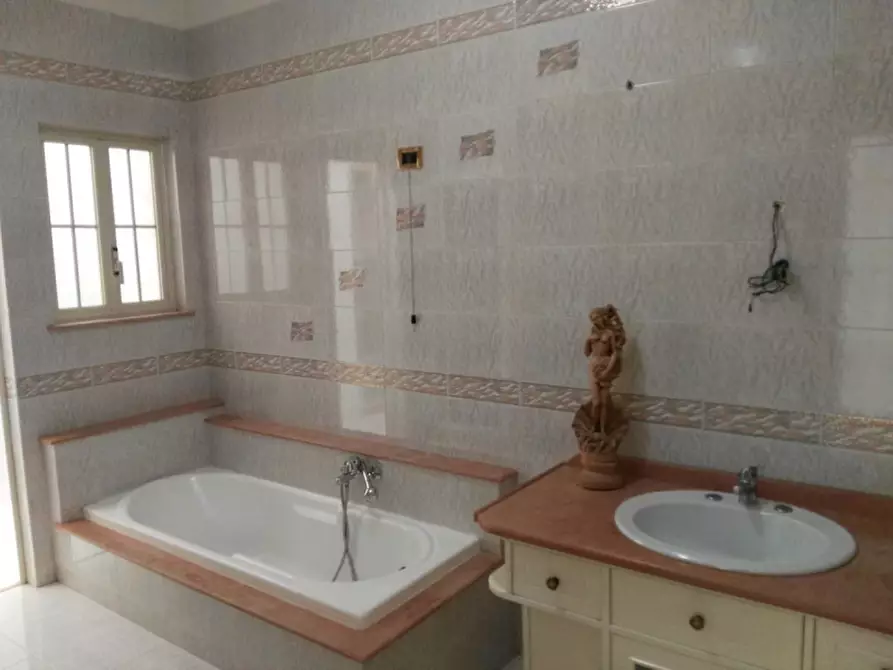 Immagine 19 di Appartamento in vendita  in Via Balate, 5 a Casteldaccia