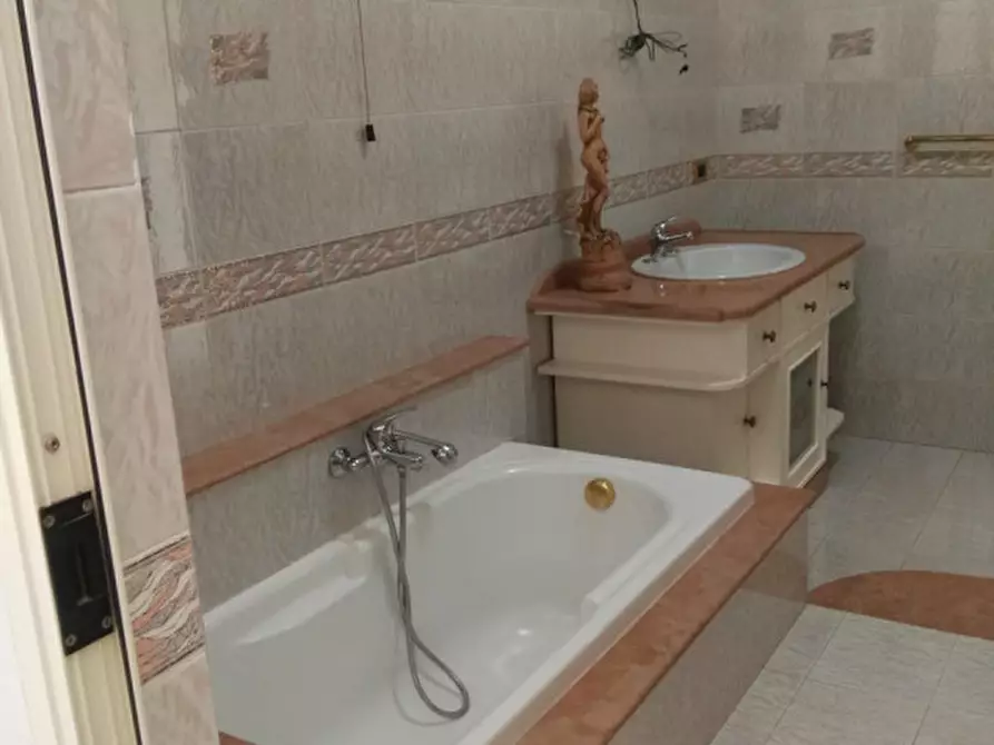 Immagine 22 di Appartamento in vendita  in Via Balate, 5 a Casteldaccia