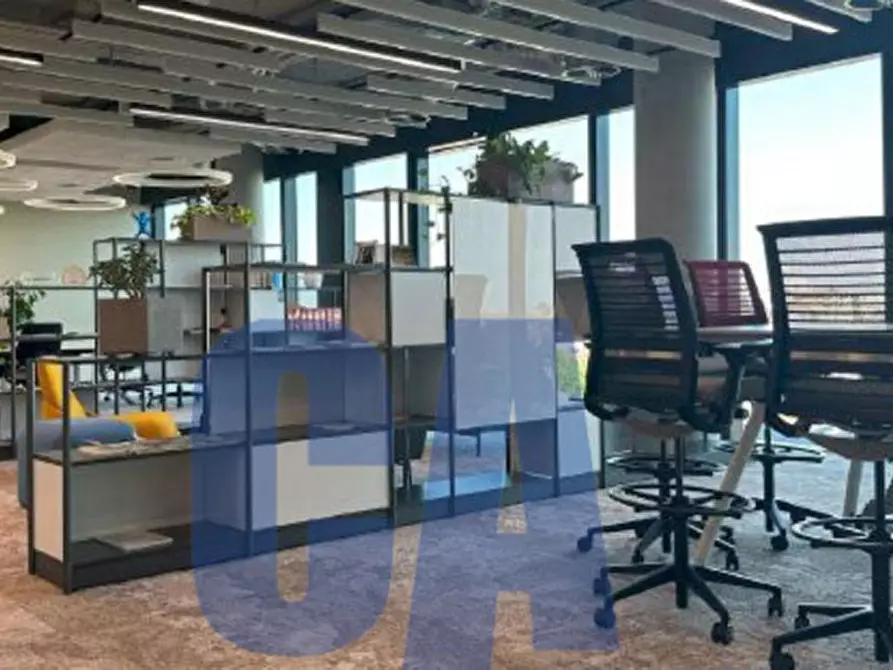 Immagine 6 di Ufficio in affitto  in VIALE ORTLES a Milano