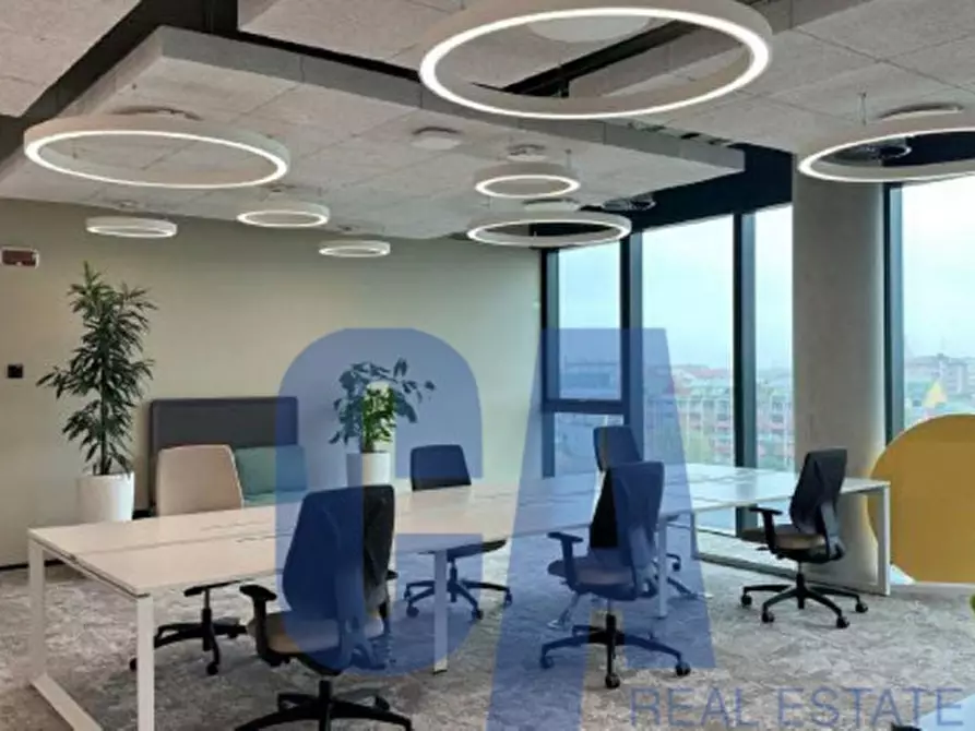 Immagine 11 di Ufficio in affitto  in VIALE ORTLES a Milano