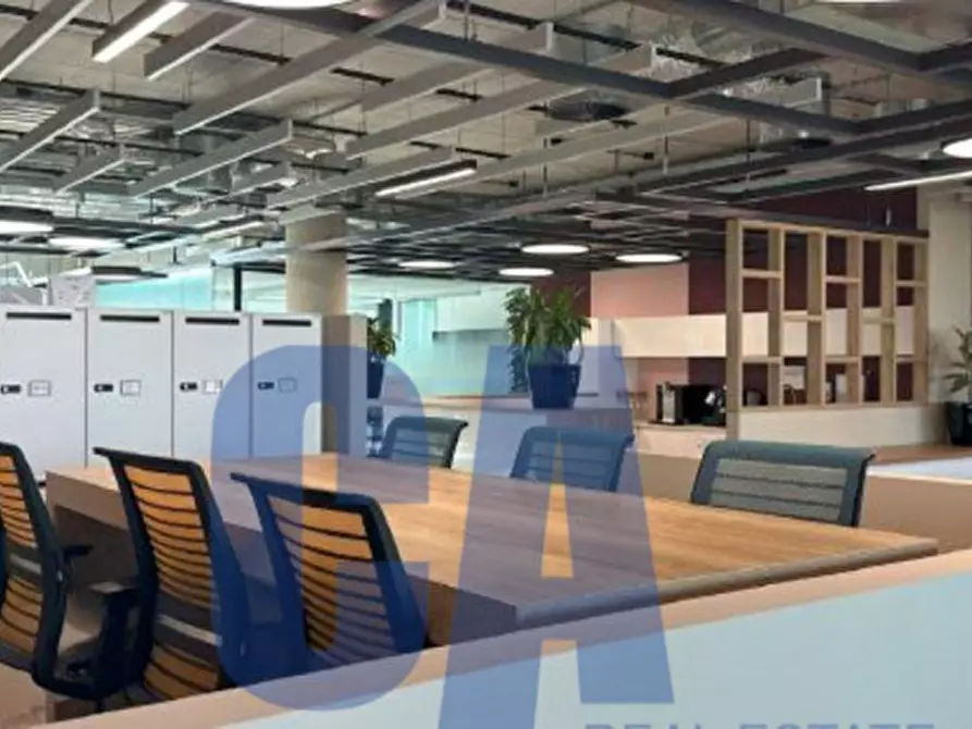 Immagine 12 di Ufficio in affitto  in VIALE ORTLES a Milano