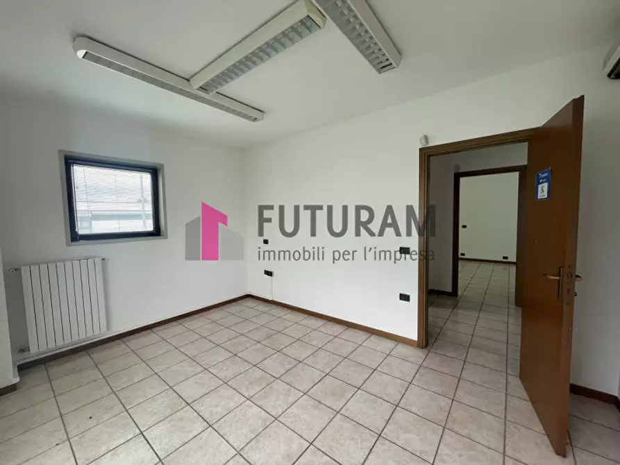 Immagine 5 di Capannone industriale in vendita  in VIA ROMA 1 a Albignasego