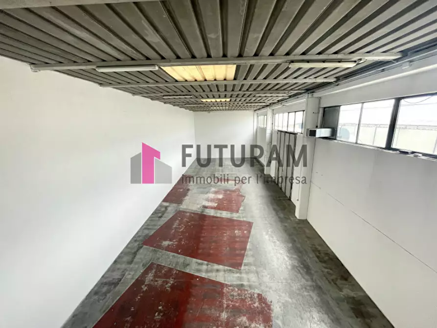 Immagine 8 di Capannone industriale in vendita  in VIA ROMA 1 a Albignasego