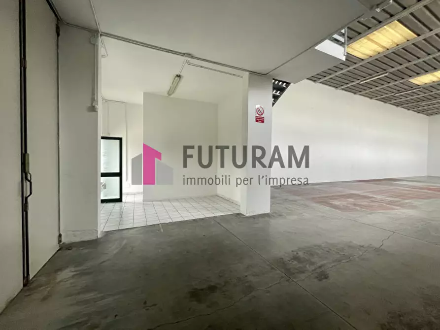 Immagine 14 di Capannone industriale in vendita  in VIA ROMA 1 a Albignasego