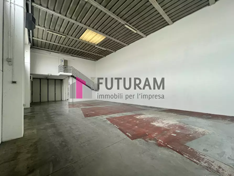 Immagine 21 di Capannone industriale in vendita  in VIA ROMA 1 a Albignasego