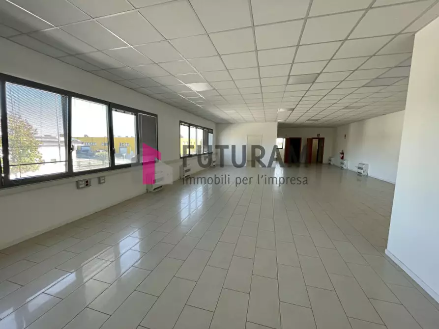 Immagine 9 di Ufficio in affitto  in VIA ROMA 1 a Pianiga