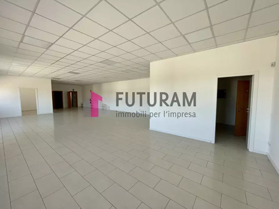 Immagine 11 di Ufficio in affitto  in VIA ROMA 1 a Pianiga