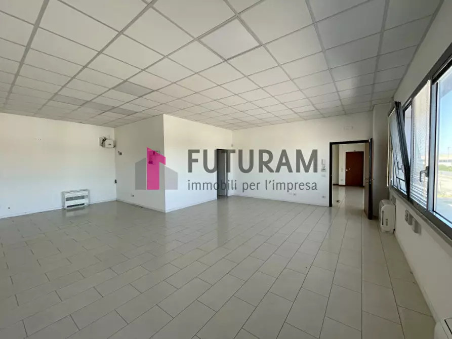 Immagine 14 di Ufficio in affitto  in VIA ROMA 1 a Pianiga