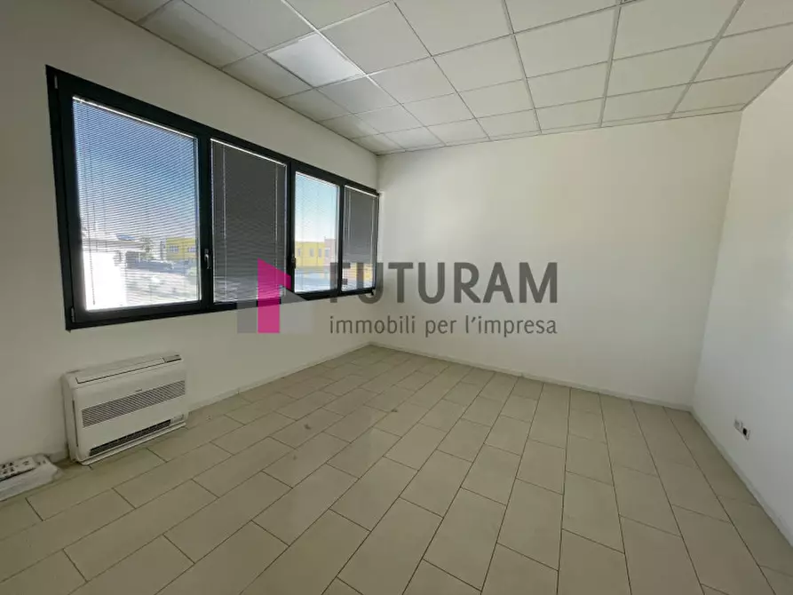 Immagine 17 di Ufficio in affitto  in VIA ROMA 1 a Pianiga