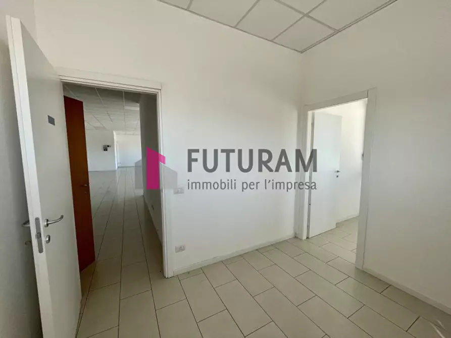 Immagine 20 di Ufficio in affitto  in VIA ROMA 1 a Pianiga