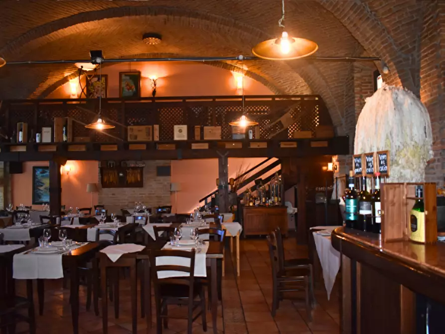 Immagine 21 di Attività commerciale in vendita  in via Colorno a Parma