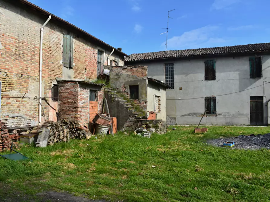 Immagine 44 di Attività commerciale in vendita  in via Colorno a Parma