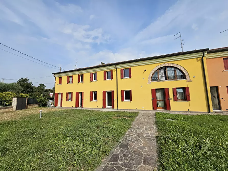 Immagine 13 di Villetta a schiera in vendita  in via Nogarole a Casale Di Scodosia