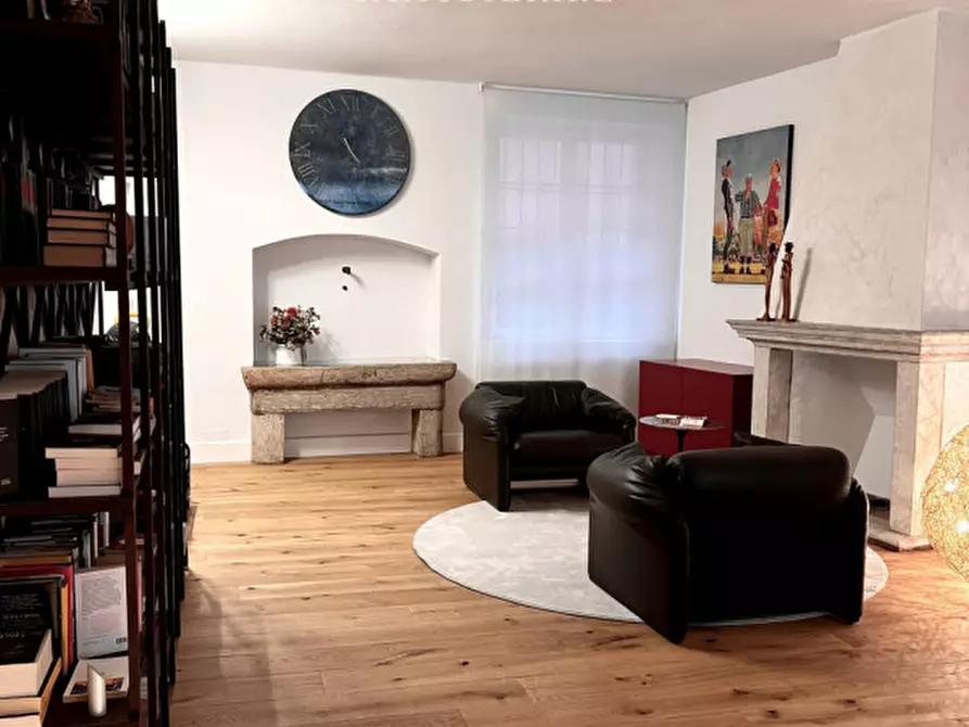 Immagine 10 di Appartamento in vendita  in Via Camillo Benso Cavour a Trento