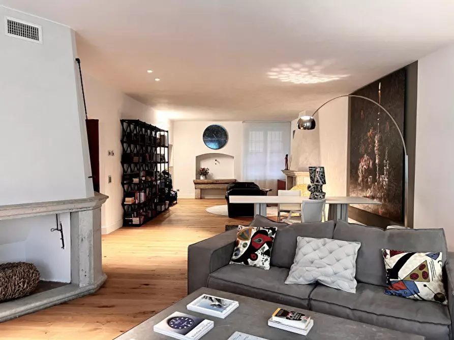 Immagine 4 di Appartamento in vendita  in Via Camillo Benso Cavour a Trento