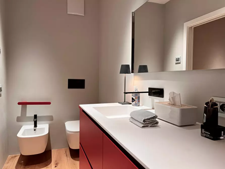 Immagine 6 di Appartamento in vendita  in Via Camillo Benso Cavour a Trento