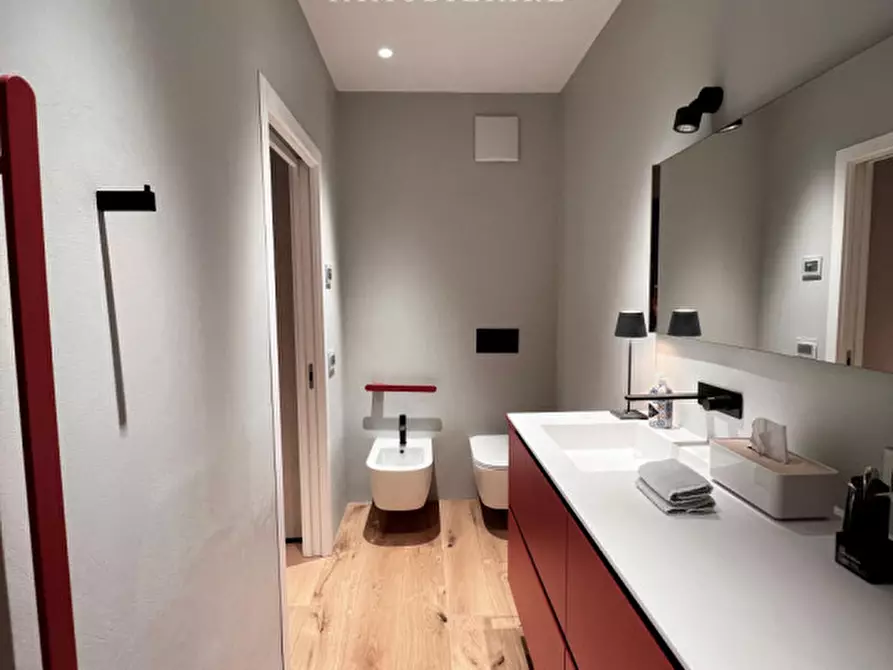 Immagine 33 di Appartamento in vendita  in Via Camillo Benso Cavour a Trento