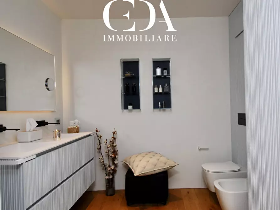 Immagine 34 di Appartamento in vendita  in Via Camillo Benso Cavour a Trento