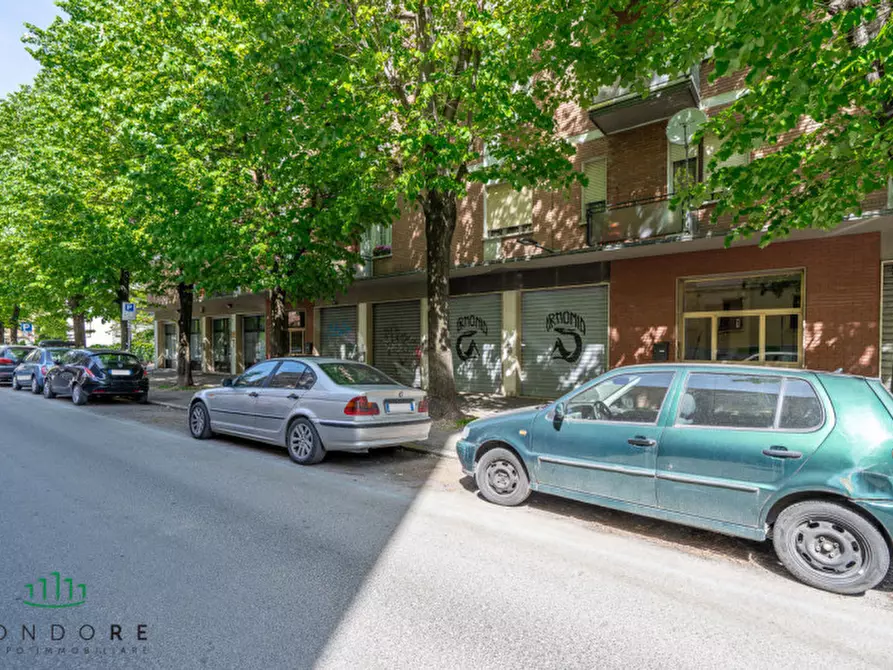 Immagine 20 di Negozio in vendita  in via Camillo Procaccini a Bologna