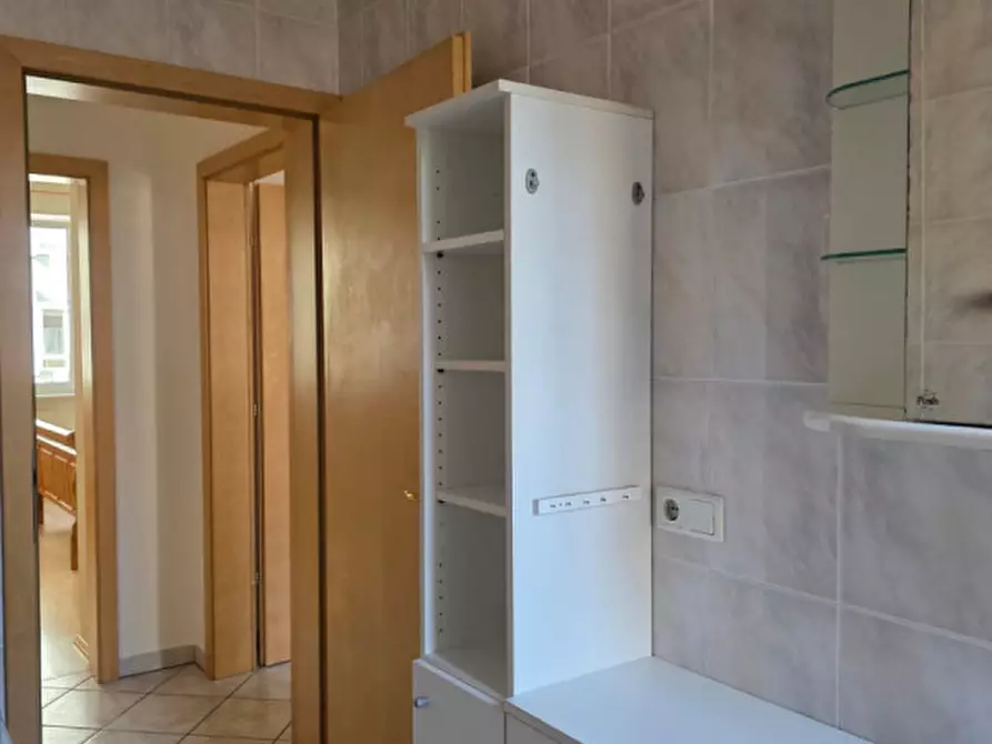Immagine 9 di Appartamento in affitto  in Via Francesco Crispi - Francesco-Crispi-Straße a Bolzano