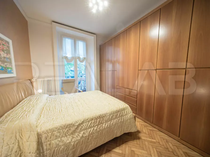 Immagine 4 di Appartamento in vendita  in Viale Certosa 65 a Milano